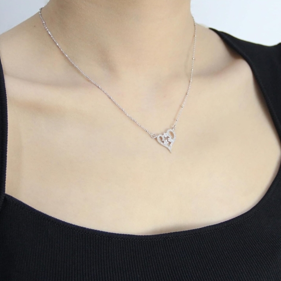 18kt white gold plated heart and star necklace - Picture 3 of 4